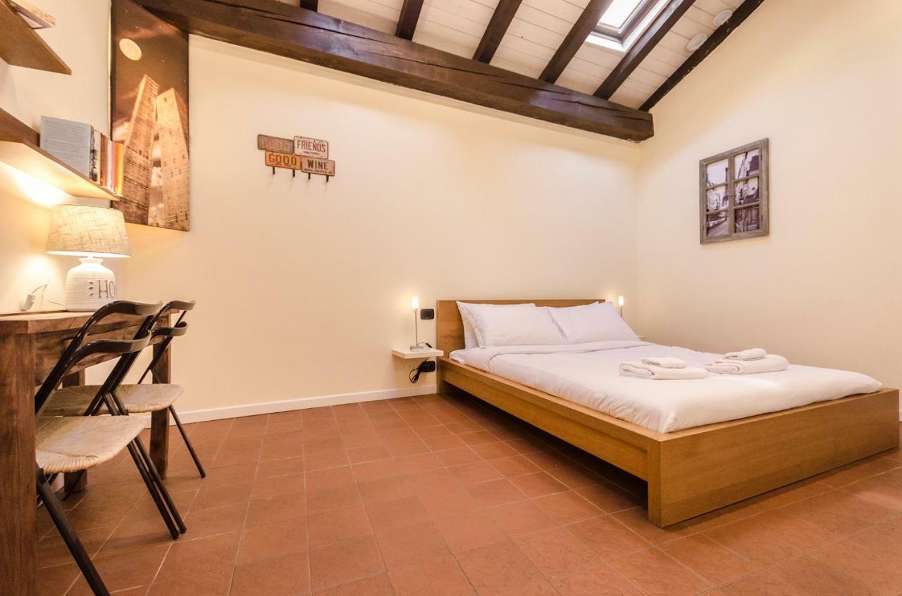 Ca' Di Leo, Private Terrace In Historical Center Apartment Bologna Exterior photo